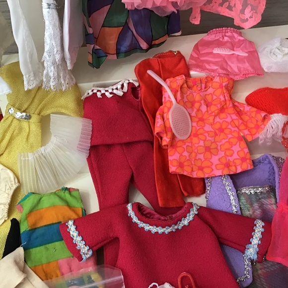 TLC Vintage Barbie Clothes and Clone Items - Picture 4 of 11